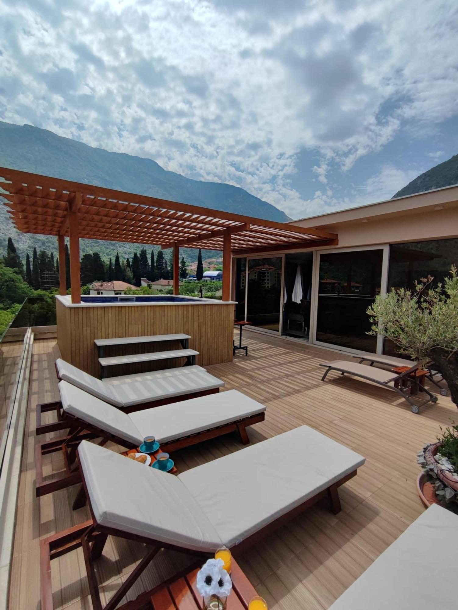 Villa Vista Real Kotor Exterior photo